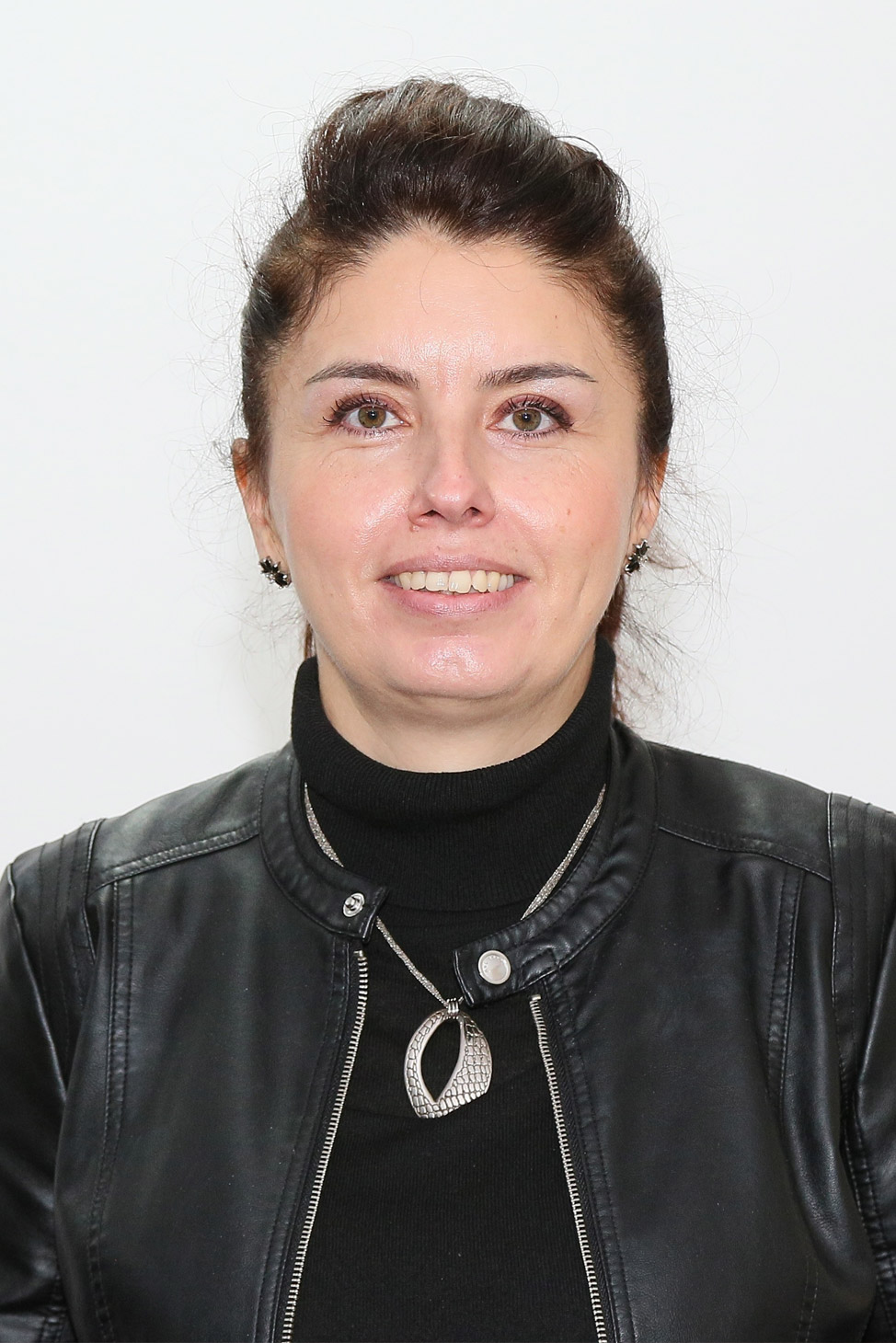 Dr MIRELA PANAIT